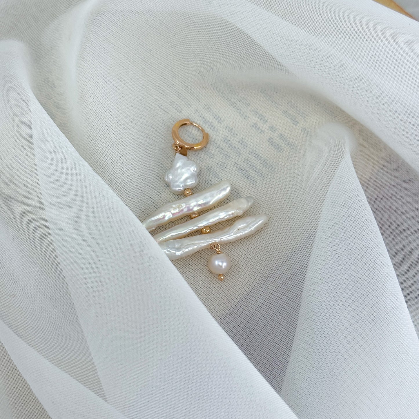 Orecchino Albero di Natale con perle in argento rosé - Lumiere Bijoux