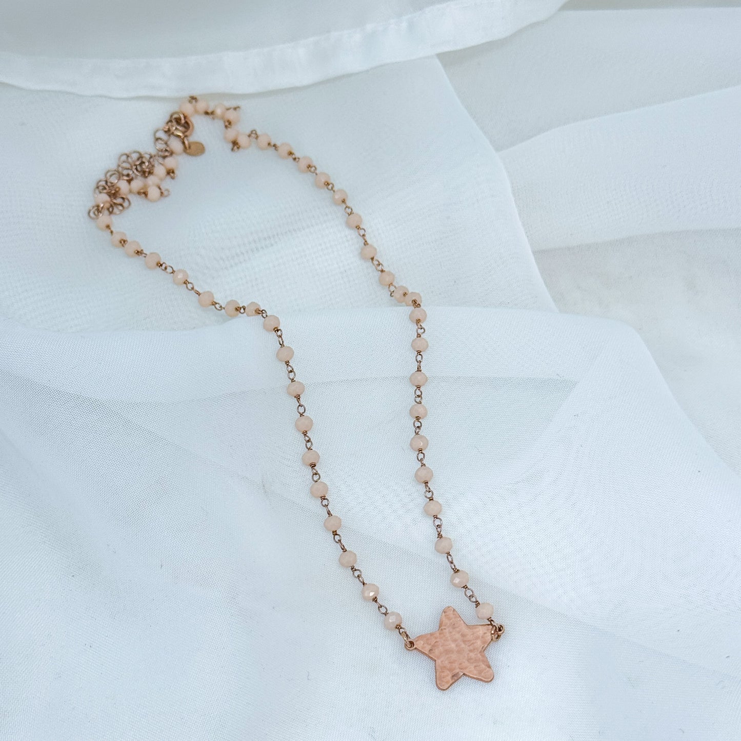 Collana cristalli con stella battuta da 1.2cm in linea cm 40 - Lumiere Bijoux