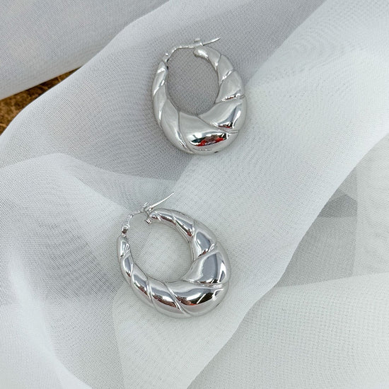 Coppia orecchini scattino bold allungati incisi - Pezzo Unico - Lumiere Bijoux