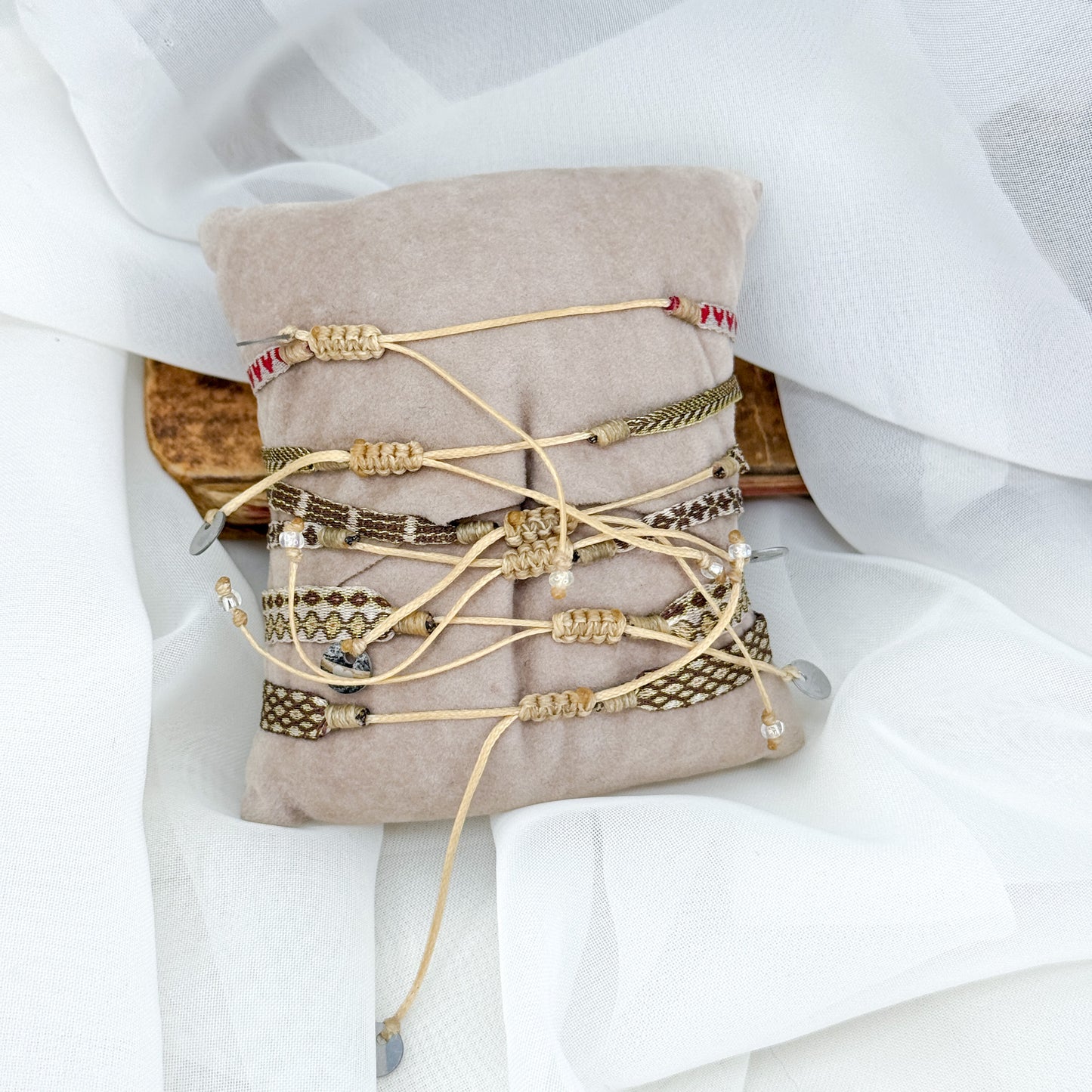 Bracciale Parigi tessuto intrecciato con fili lurex regolabile - Lumiere Bijoux