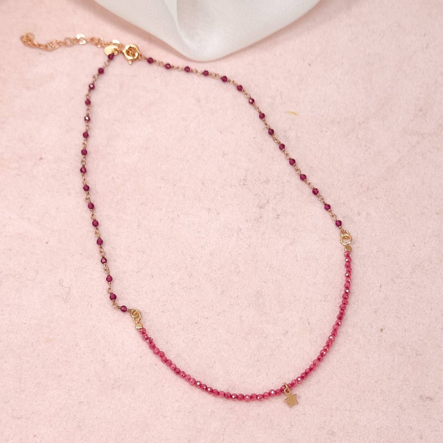 Collana cm 35 micro cristalli colorati con micro stella pendente - Lumiere Bijoux