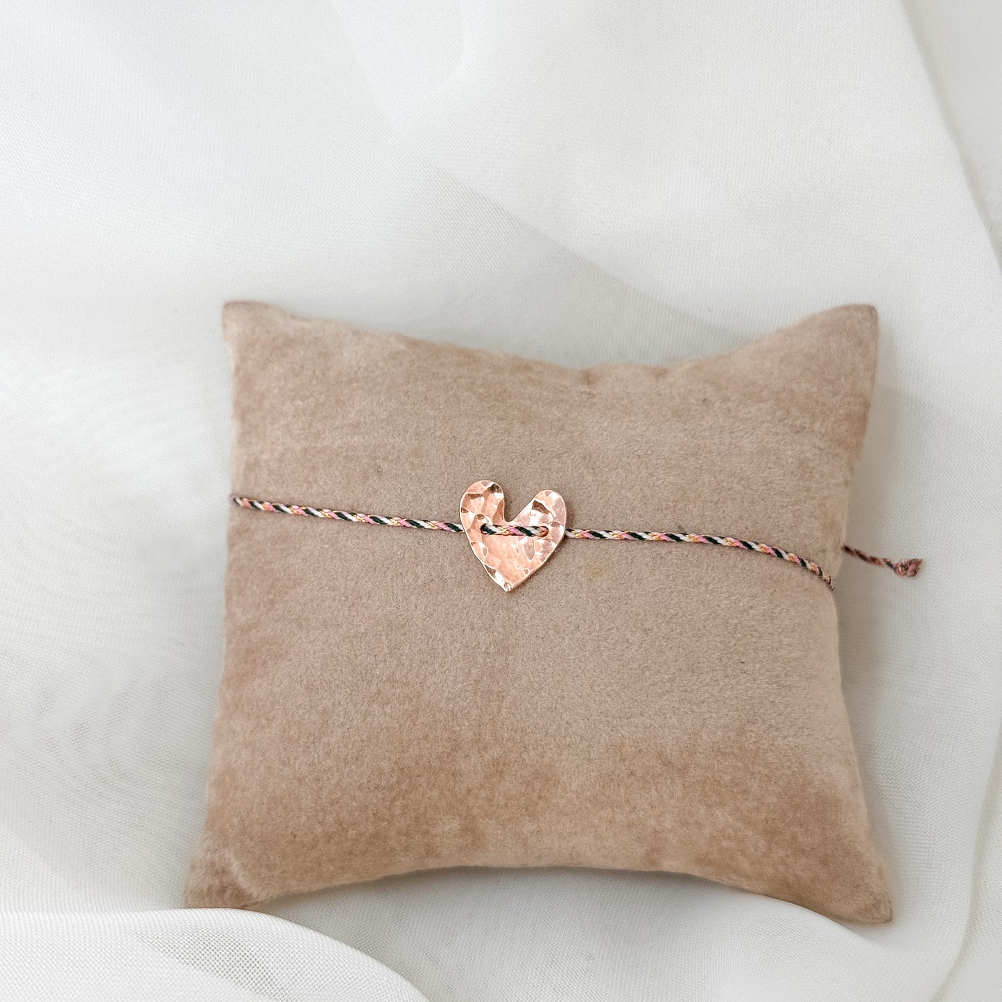 Bracciale cordino cuore Nini pieno - Lumiere Bijoux