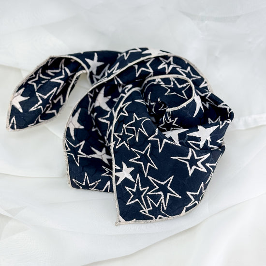 Foulard 100% seta - 45x45 cm Cuoricini e Stelle - Lumiere Bijoux