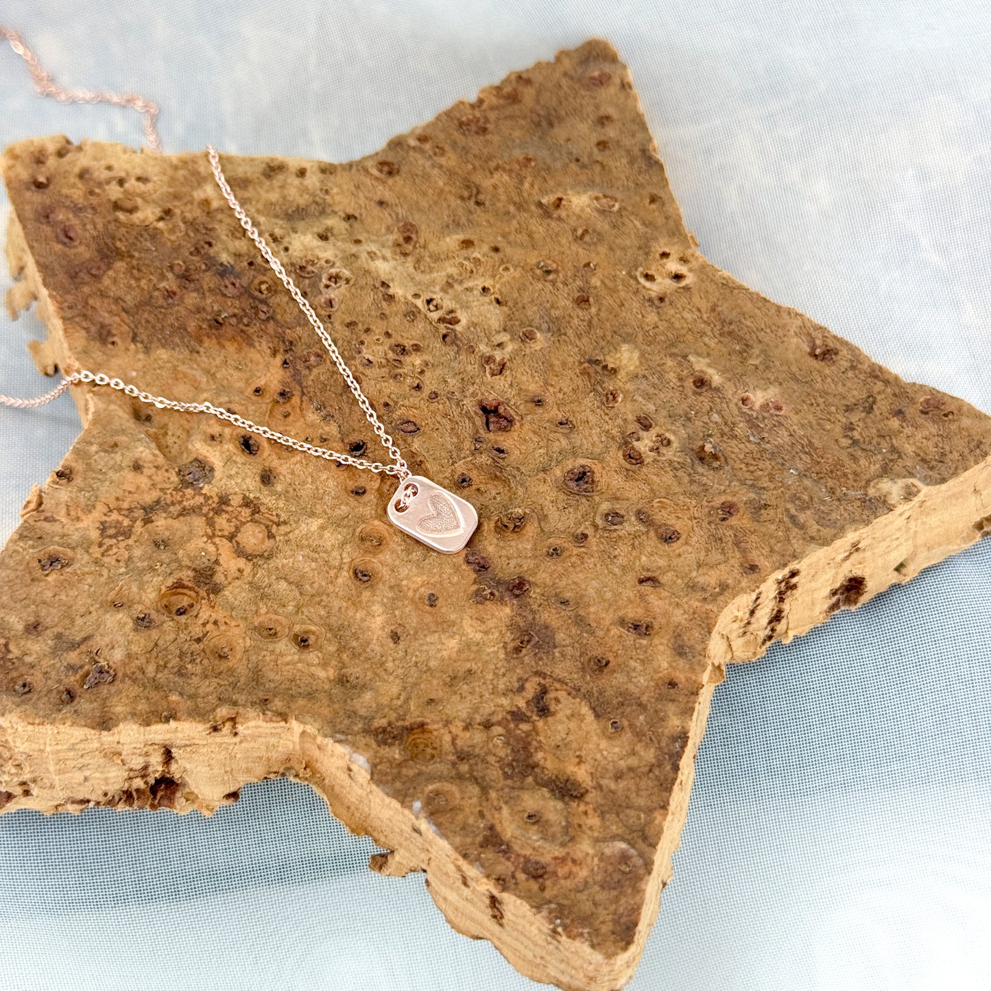 Collana Noisette con mini targhetta cuore o stella in argento rosé 35 cm - Lumiere Bijoux