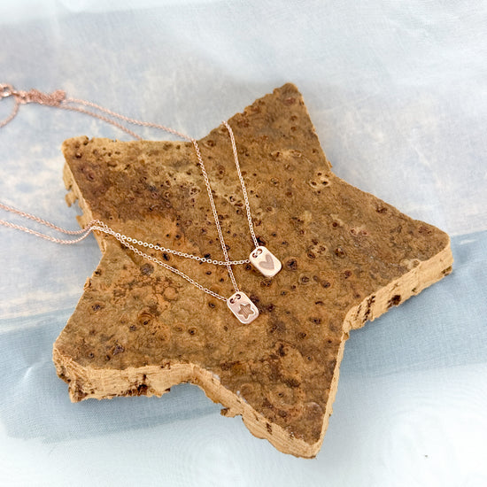 Collana Noisette con mini targhetta cuore o stella in argento rosé 35 cm - Lumiere Bijoux