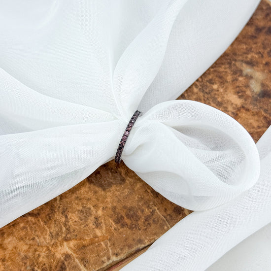 Anello fedina eternity con castone rutenio base argento rodio o rosé e zirconi bianchi e brown - Lumiere Bijoux