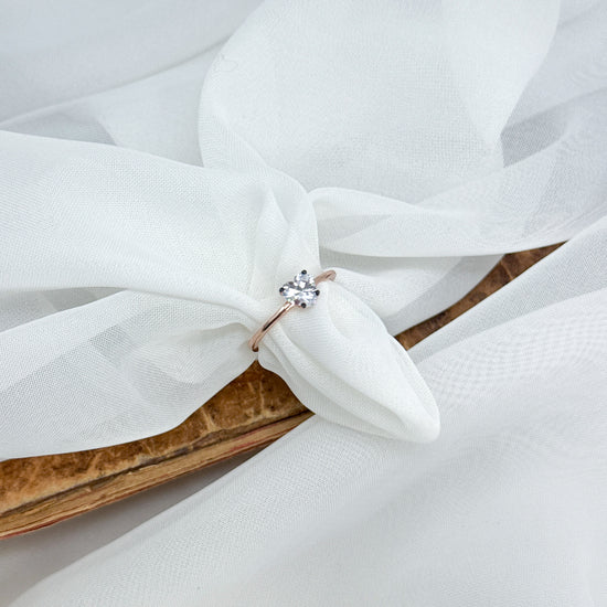 Anello regolabile in argento rosé con punzone rutenio e zircuore bianco o brown da 0.5cm - Lumiere Bijoux