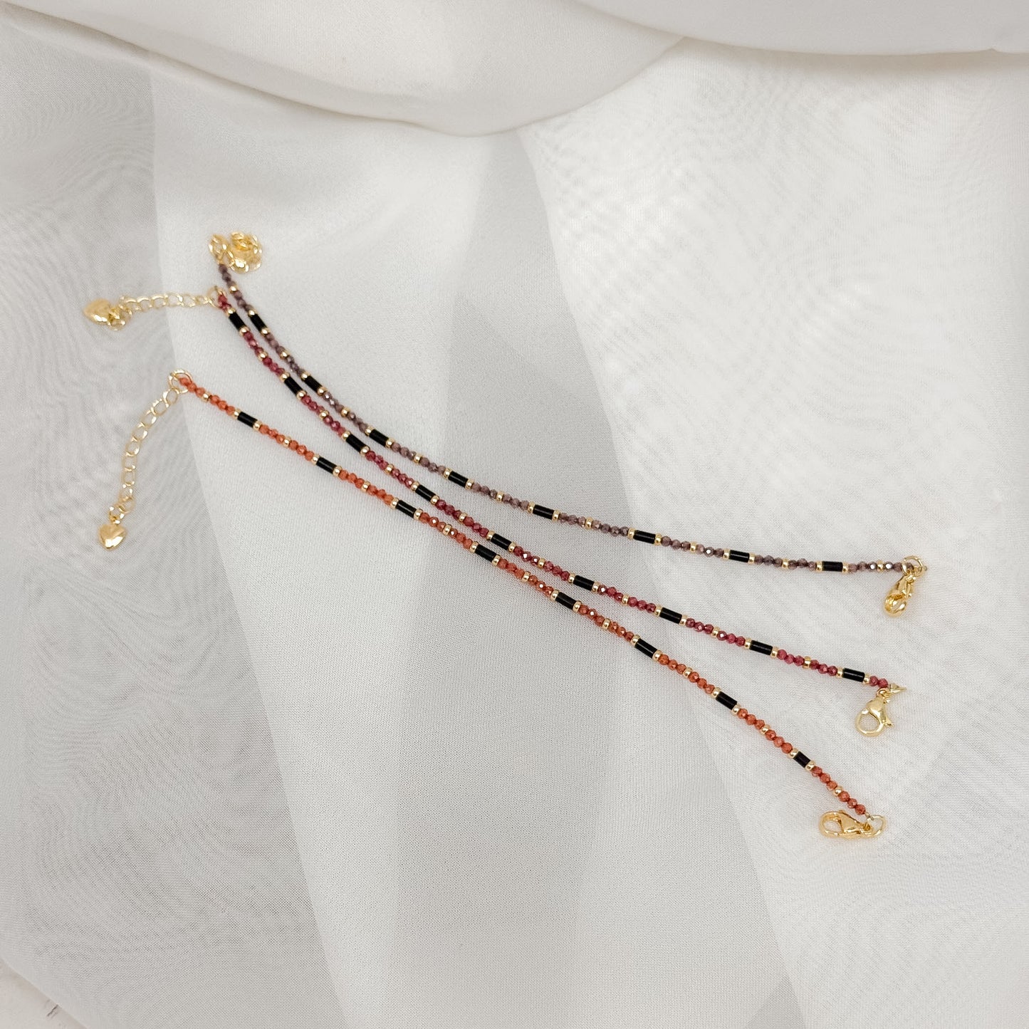 Bracciale cristalli tubetti e pepite ottone dorato - Lumiere Bijoux