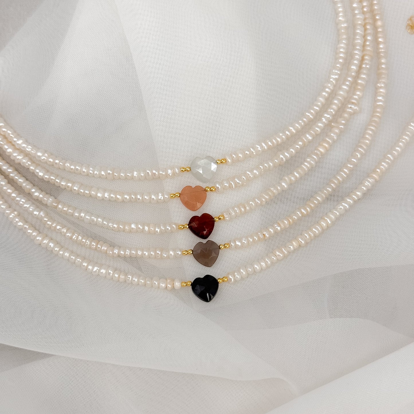 Collana ATENA con perle conchiglia irregolari e pietre semi preziose da 36cm - Lumiere Bijoux