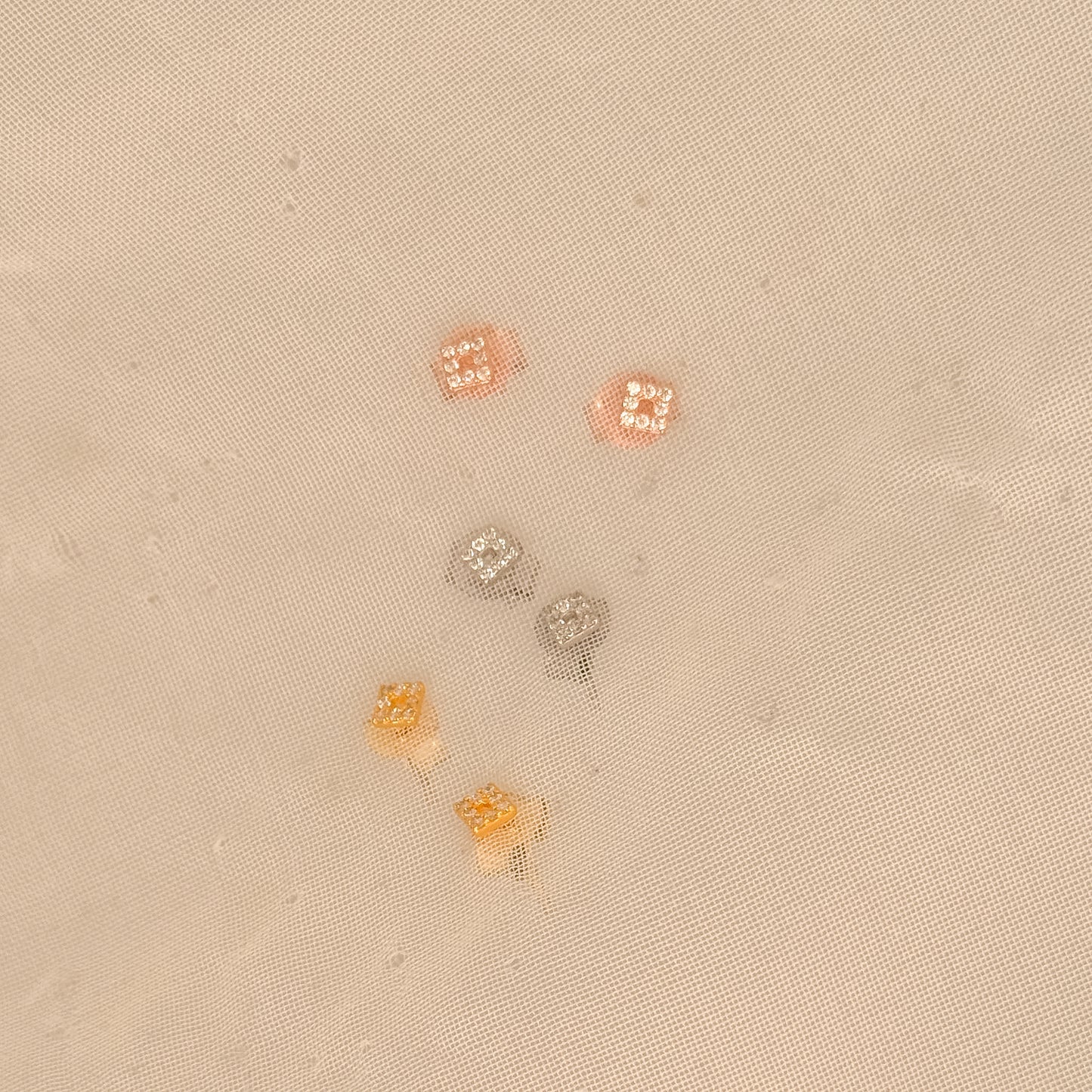 Coppia micro orecchini lobo quadrati zirconi