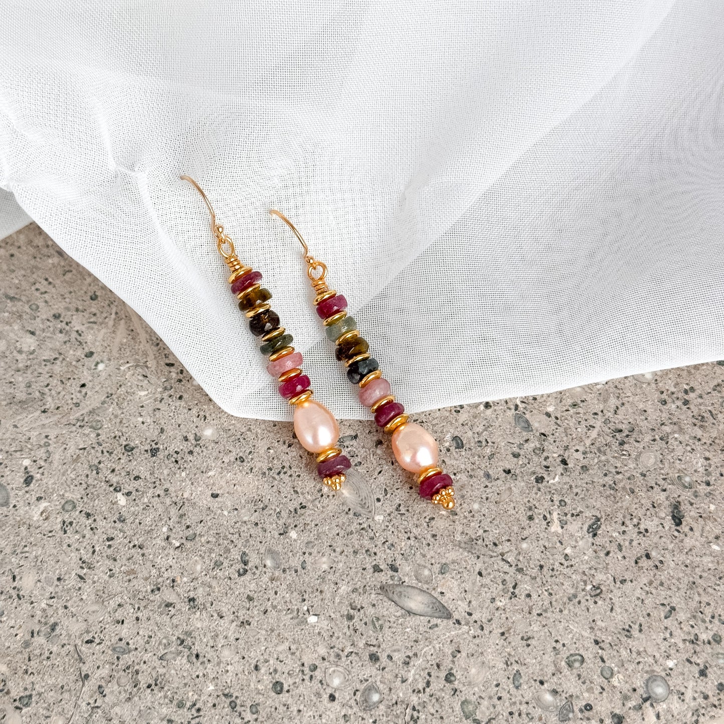 Coppia orecchini pendenti con tormalina e perla - Lumiere Bijoux