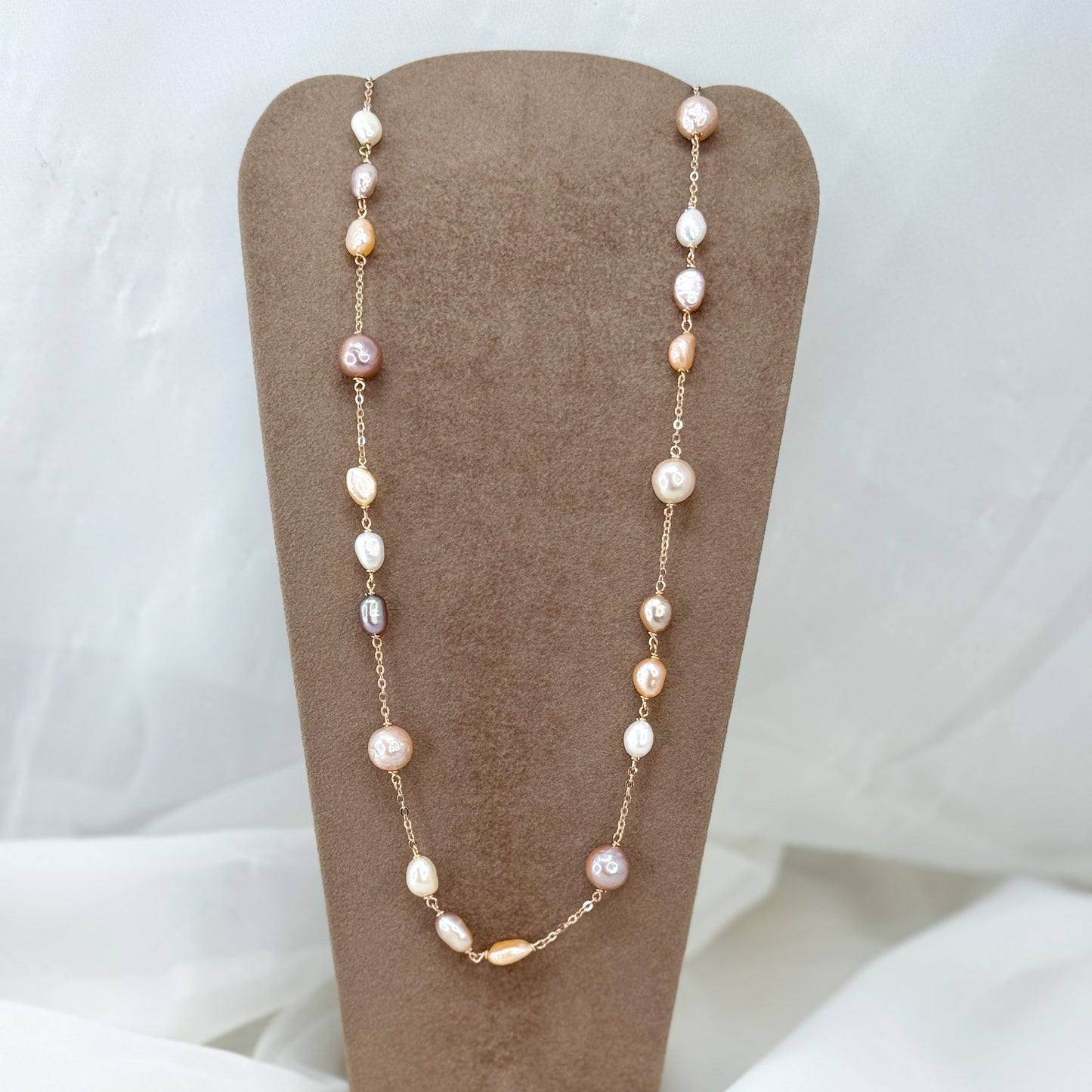 Collana lunga perle di burro cm 85 con perle lilla rosa e bianche - Lumiere Bijoux