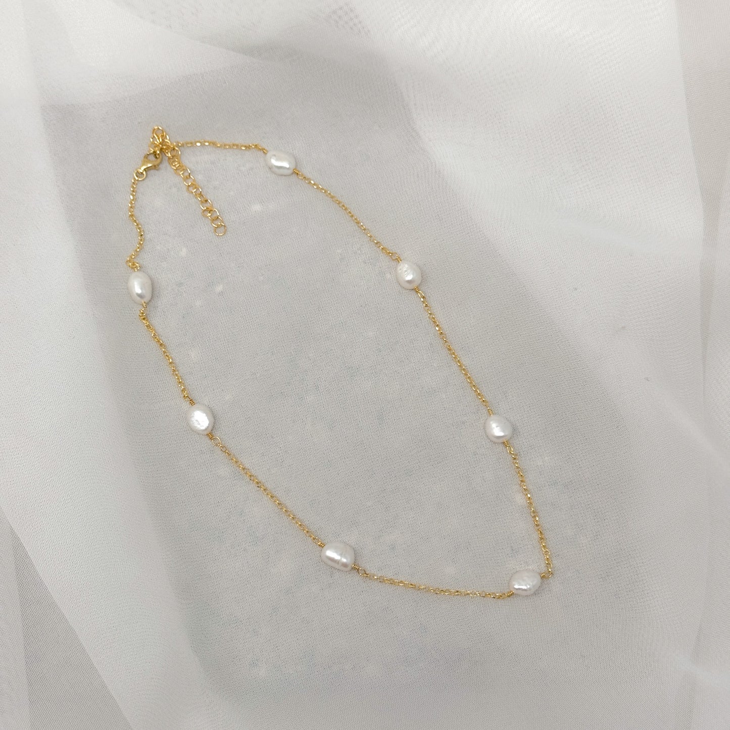 Collana catena rolò alternata da perle ovali bianche da 1 cm - Lumiere Bijoux