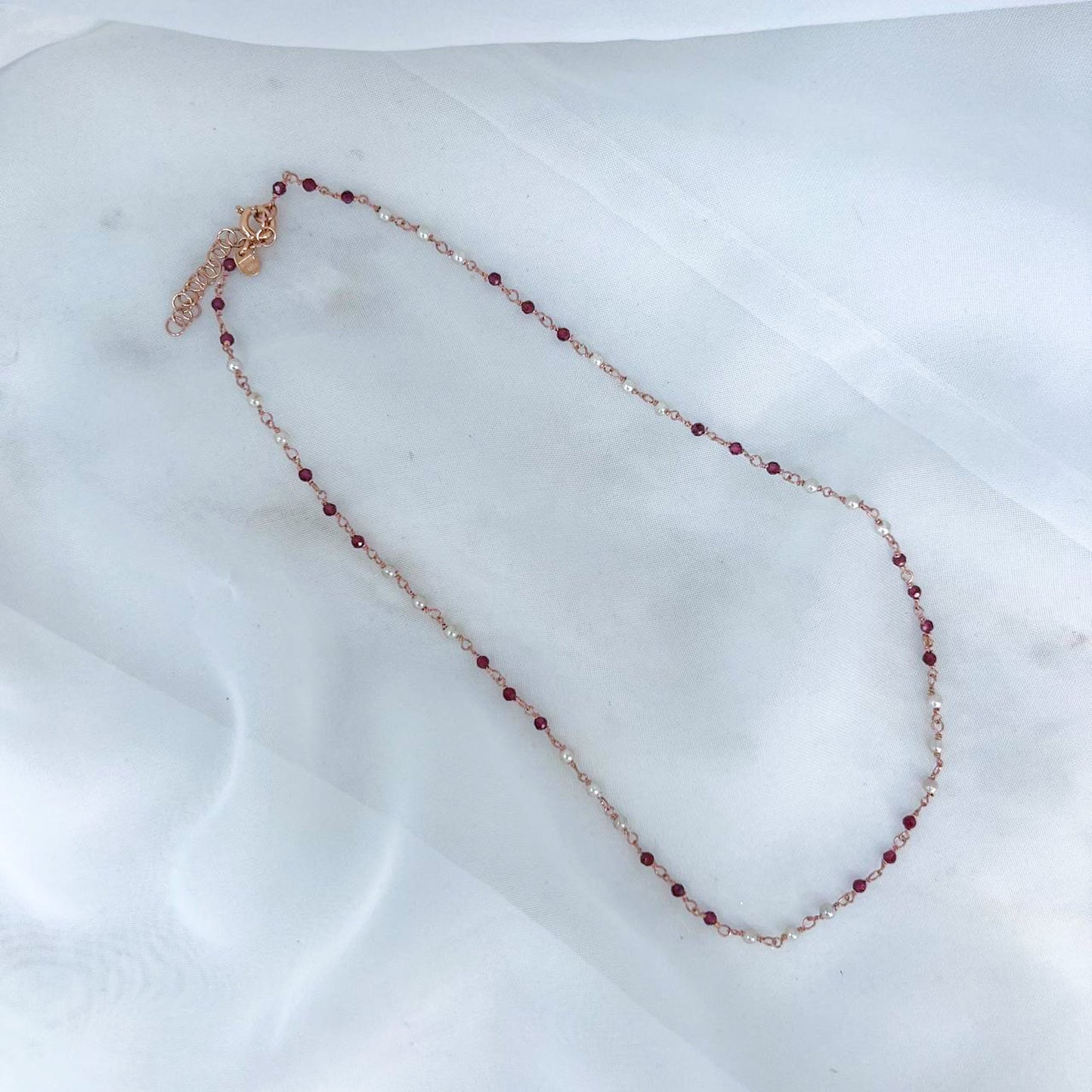 Collana Granato e Perle Bianche Naturali - 38cm argento rosé - Lumiere Bijoux