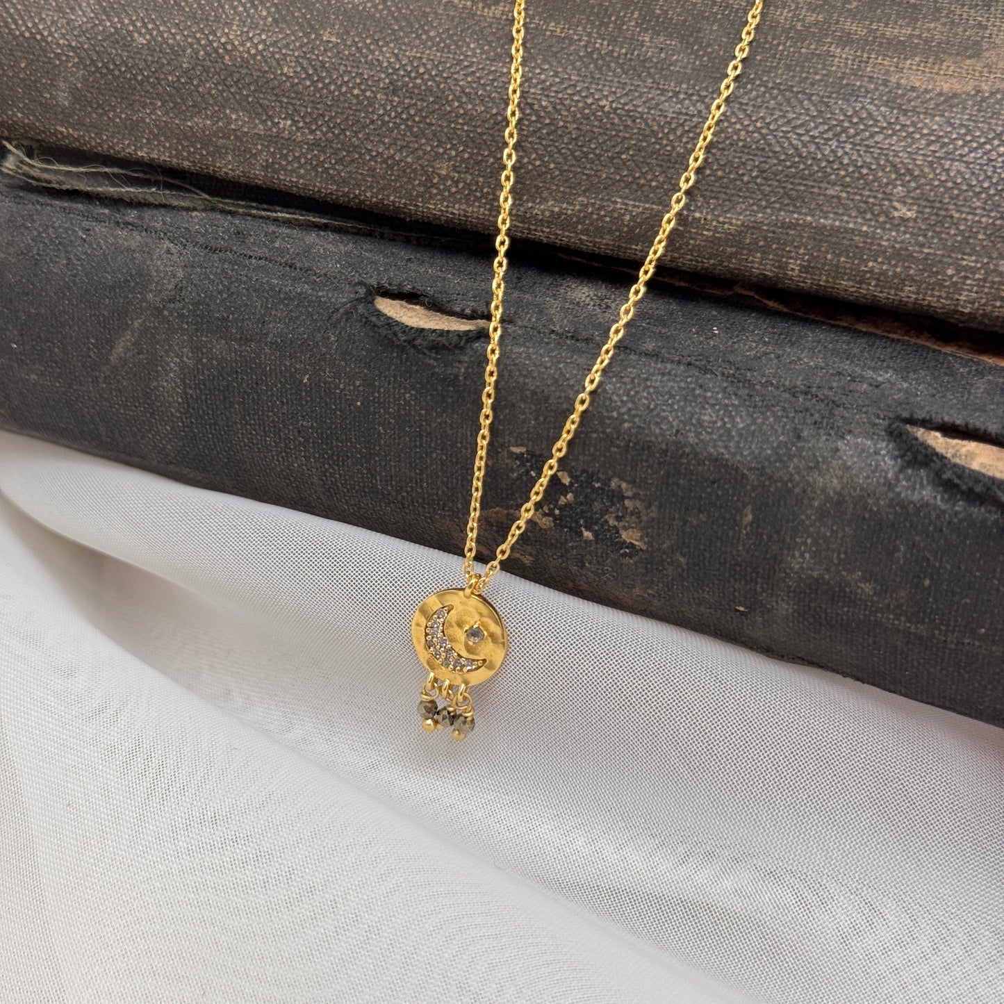 Collana Luna cm 40 con mezzaluna e pirite - Lumiere Bijoux