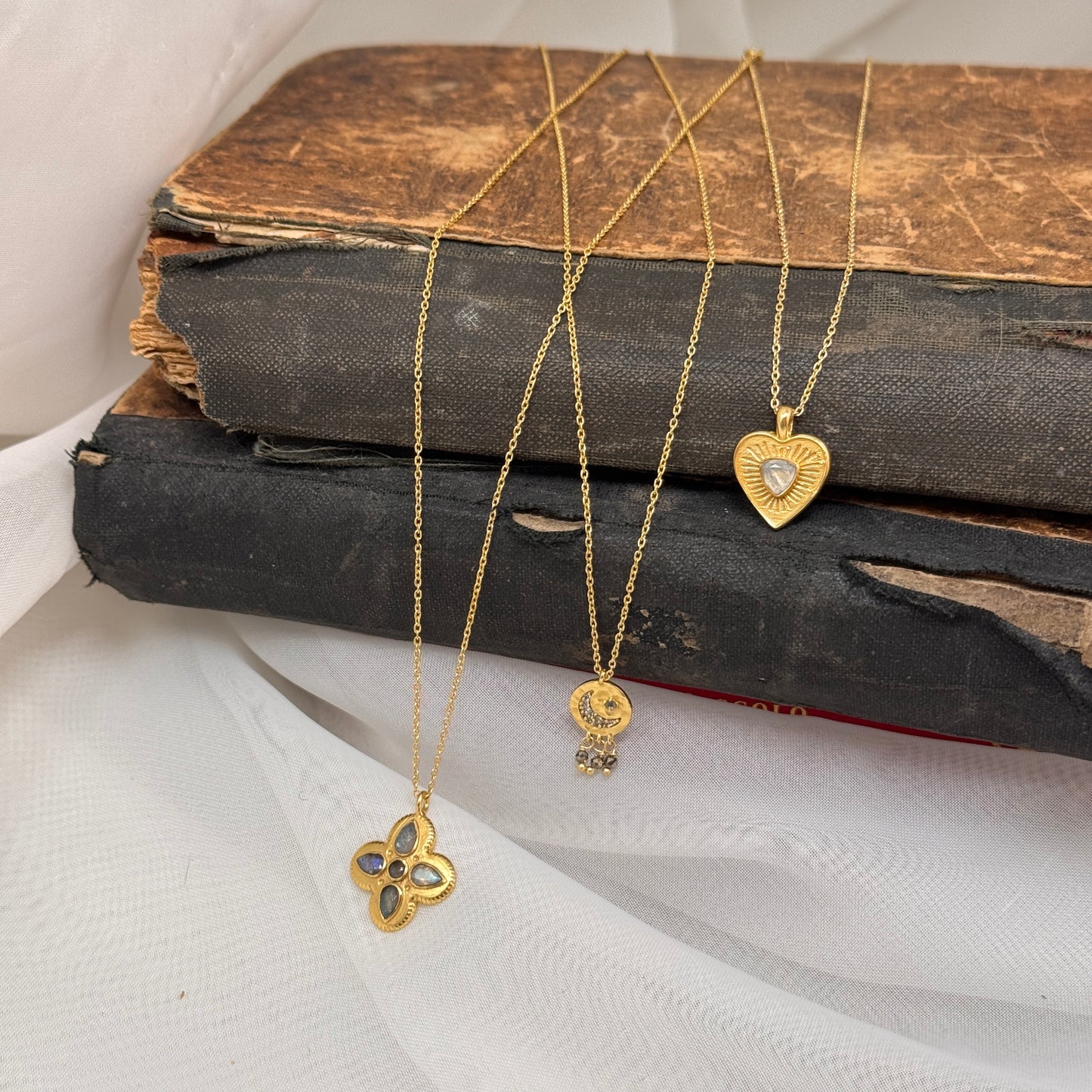 Collana Luna cm 40 con mezzaluna e pirite - Lumiere Bijoux