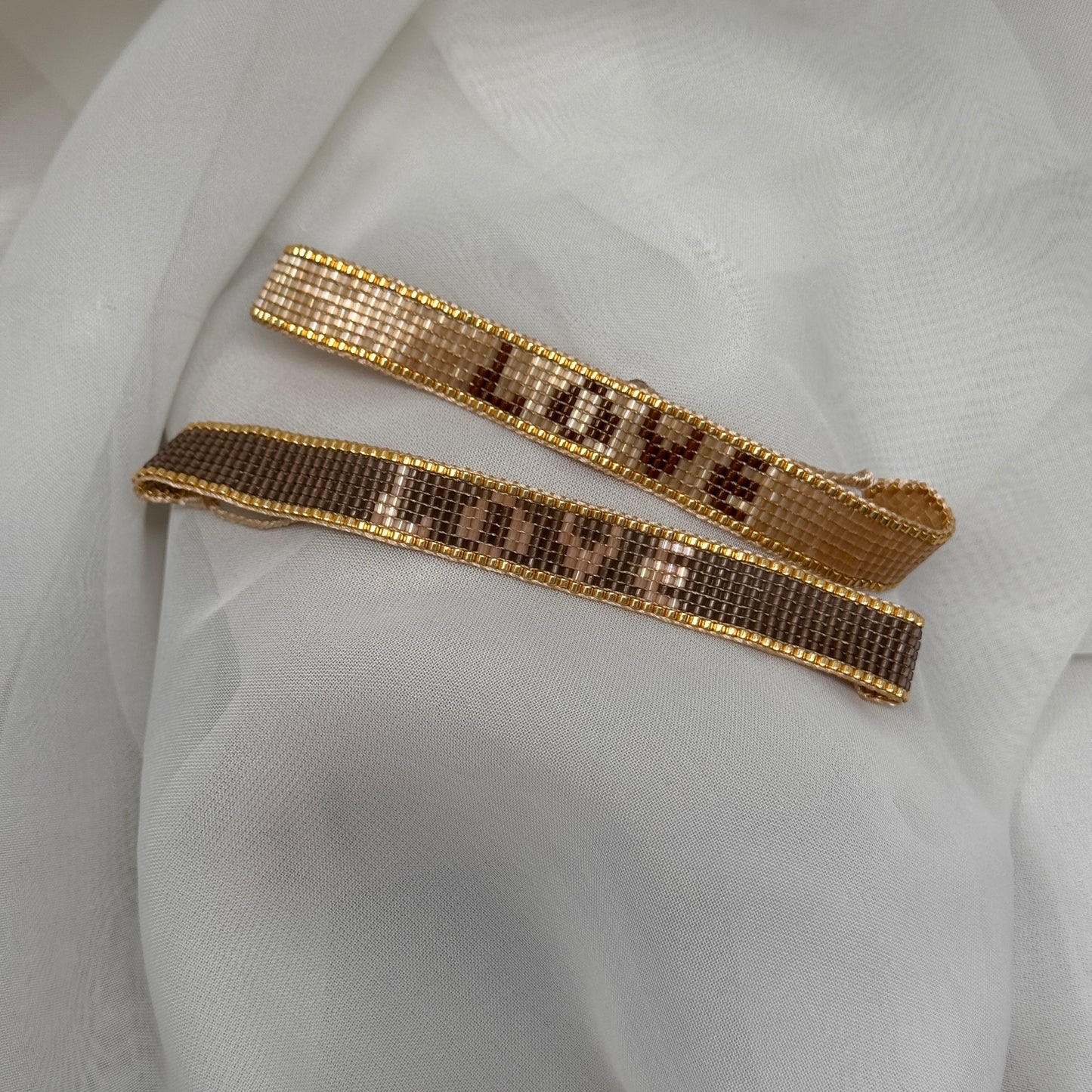 Bracciale regolabile alto 1.2cm con scritta LOVE - Lumiere Bijoux