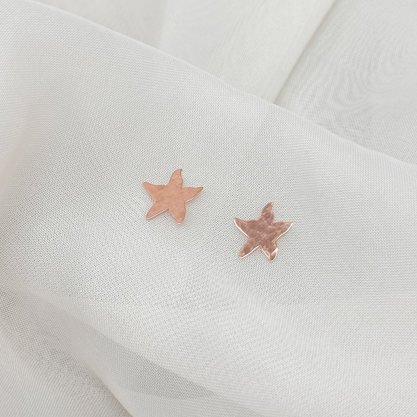 Coppia orecchini lobo stella marina battuta argento 925 rosé - Lumiere Bijoux
