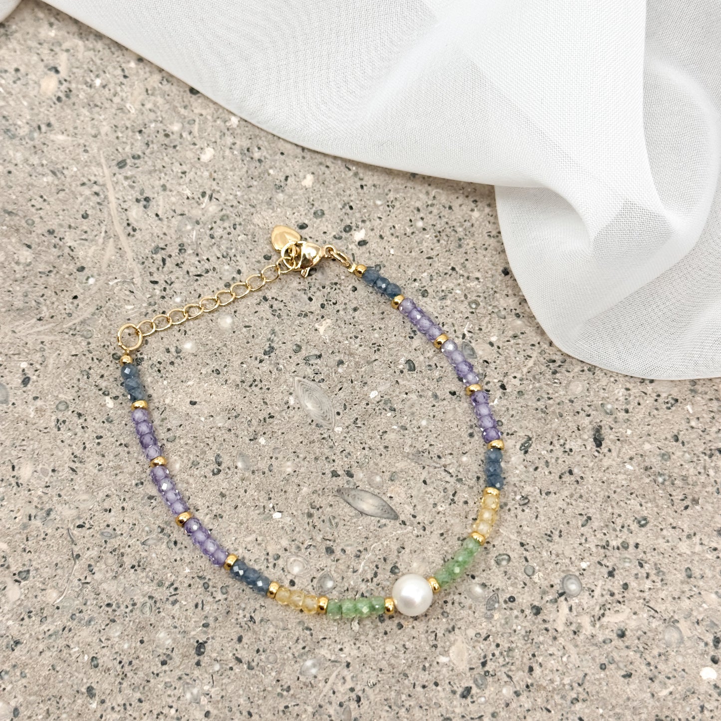 Bracciale cristalli multicolore e perla naturale da 0.5 mm ottone - Lumiere Bijoux