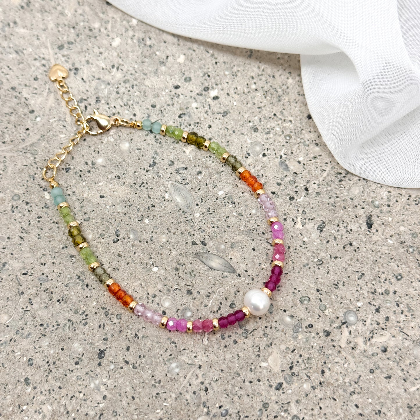 Bracciale cristalli multicolore e perla naturale da 0.5 mm ottone - Lumiere Bijoux