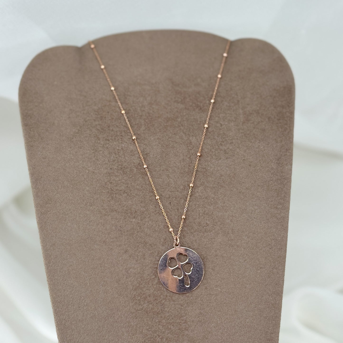 Collana cm 50 catena rosario con targhetta quadrifoglio da 1.5 cm - Lumiere Bijoux