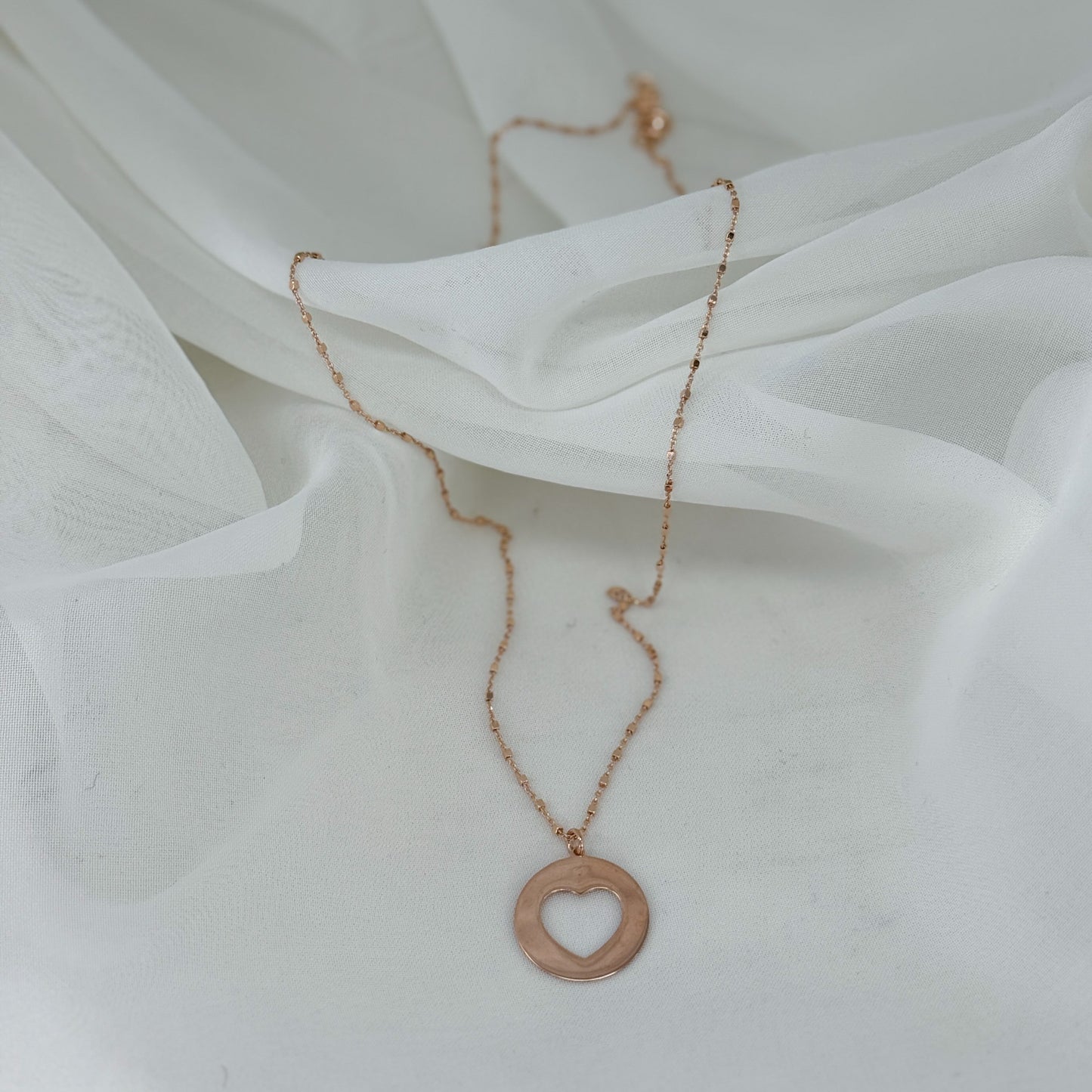 Collana cm 50 catena dadini con targhetta tonda cuore vuoto da 1.5 cm - Lumiere Bijoux