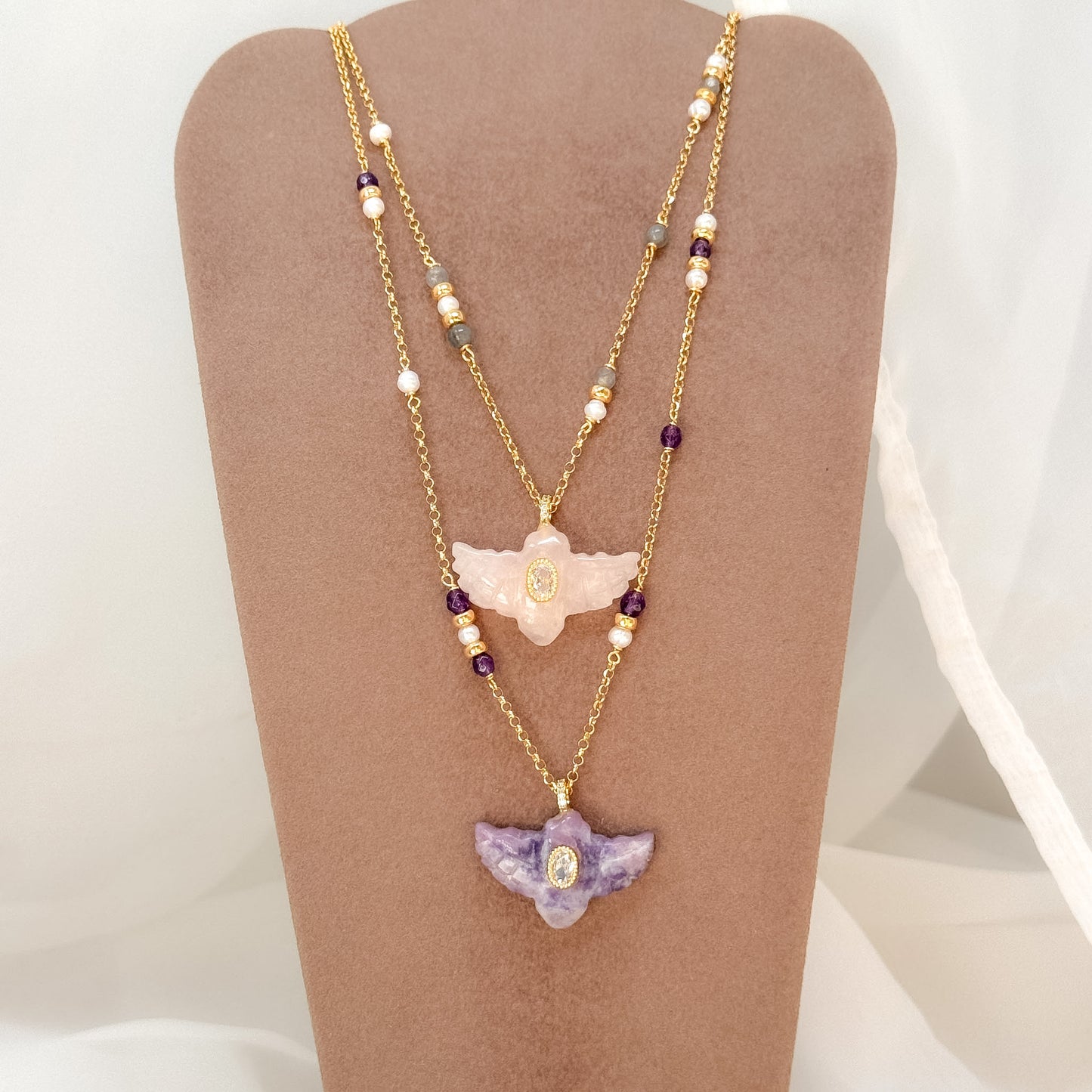 Collana lunga cm60 con pendente aquila in pietra semipreziosa - Lumiere Bijoux