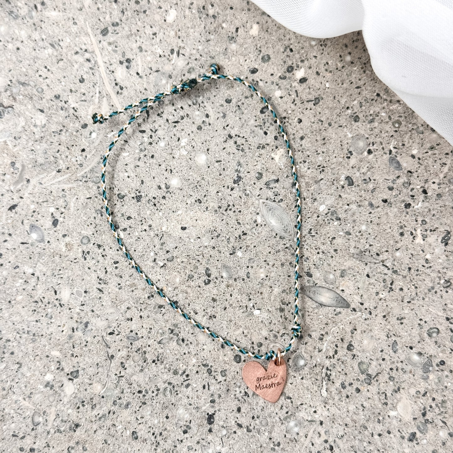 Bracciale Cordino "Grazie Maestra" — Cuore Rosé argento 925 Inciso Regolabile - Lumiere Bijoux