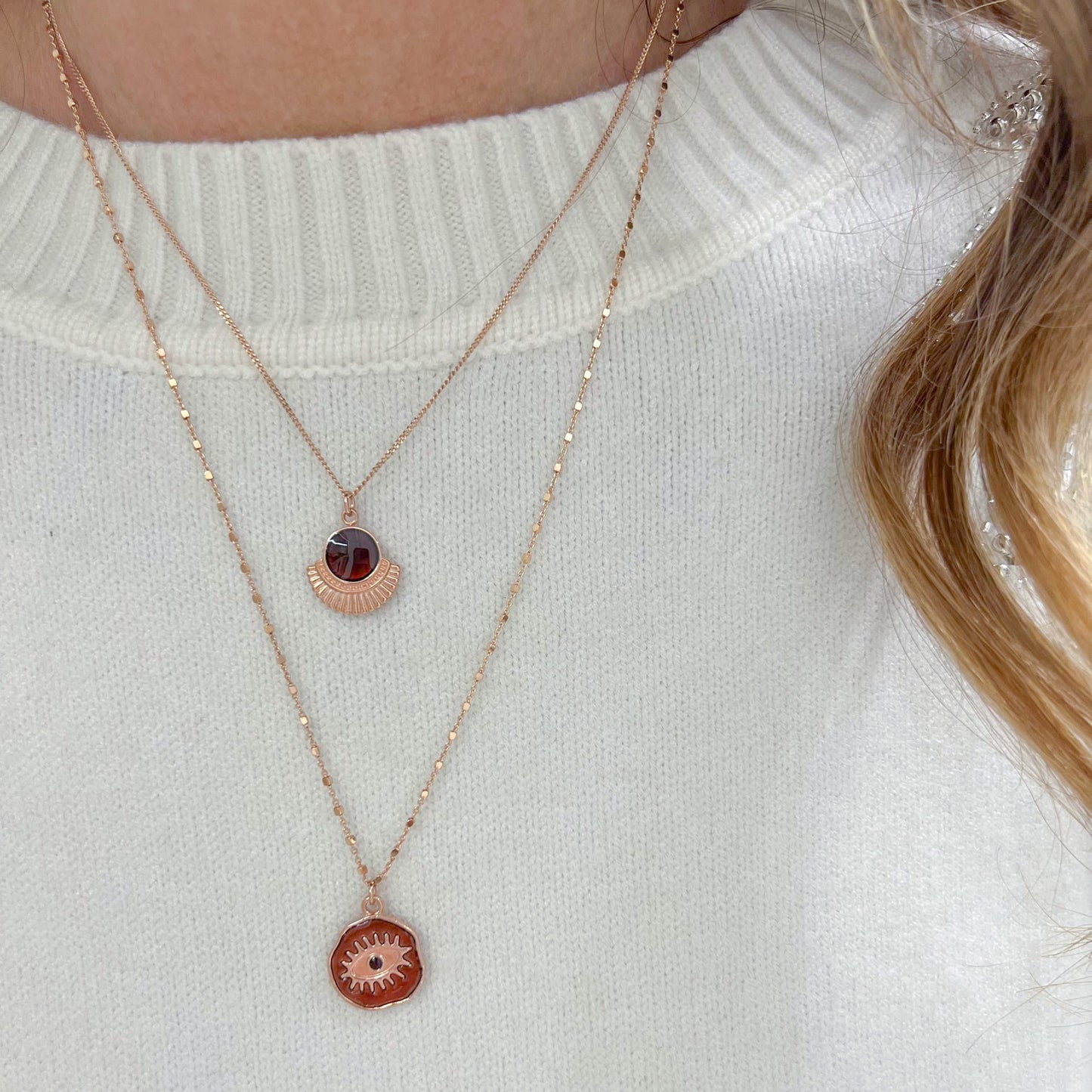 Collana catena rosè cm 50 con cialdina tonda con occhio smaltato - Lumiere Bijoux