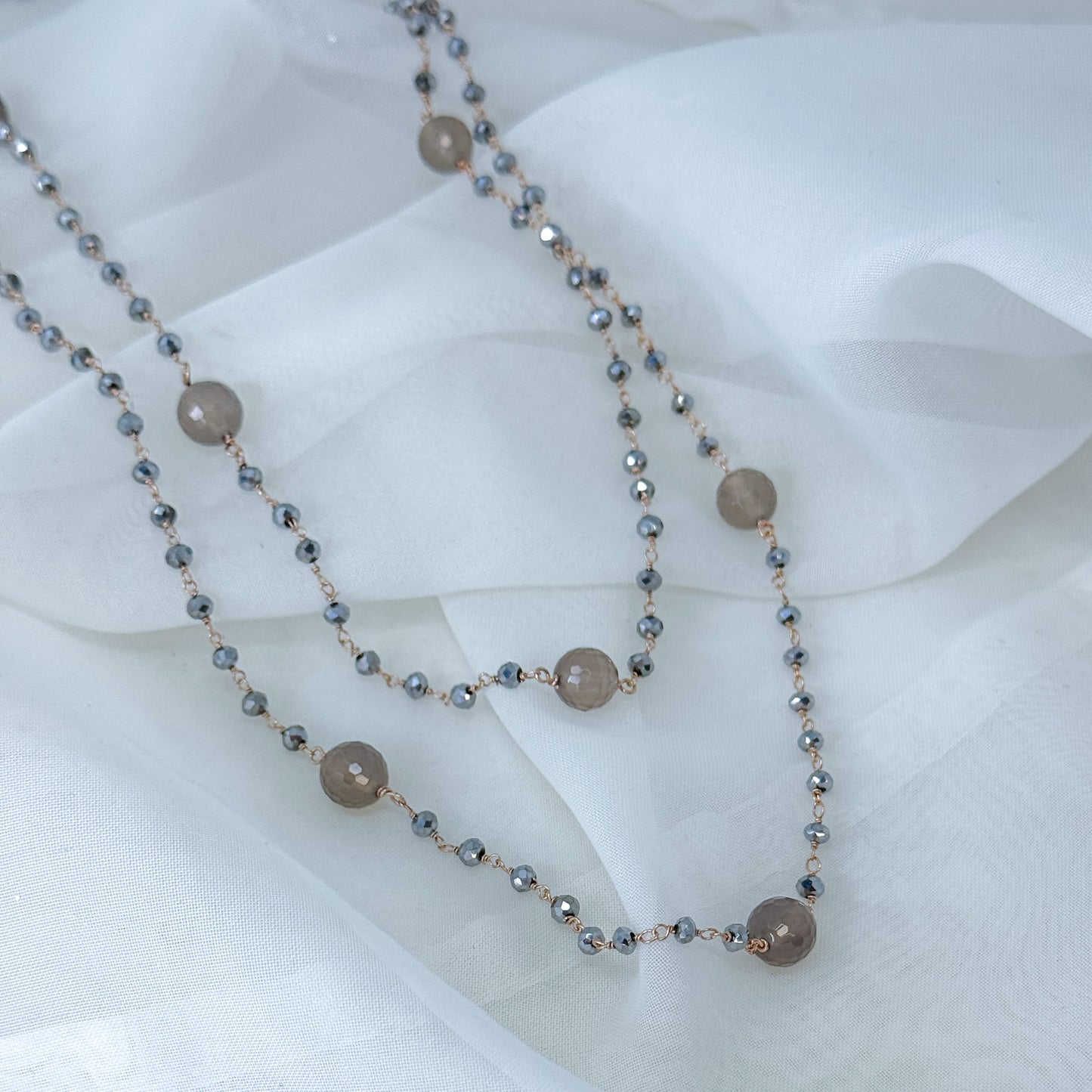 Collana Rosario cristalli e labradorite tonde diametro 5 mm in linea cm 90 argento rosé - Lumiere Bijoux