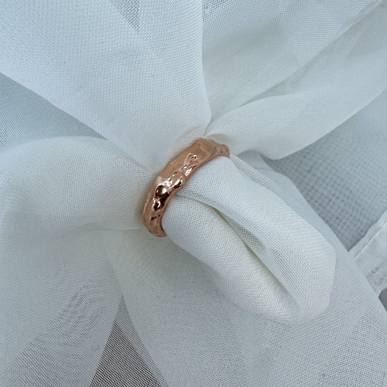 Anello martellato spesso - Lumiere Bijoux