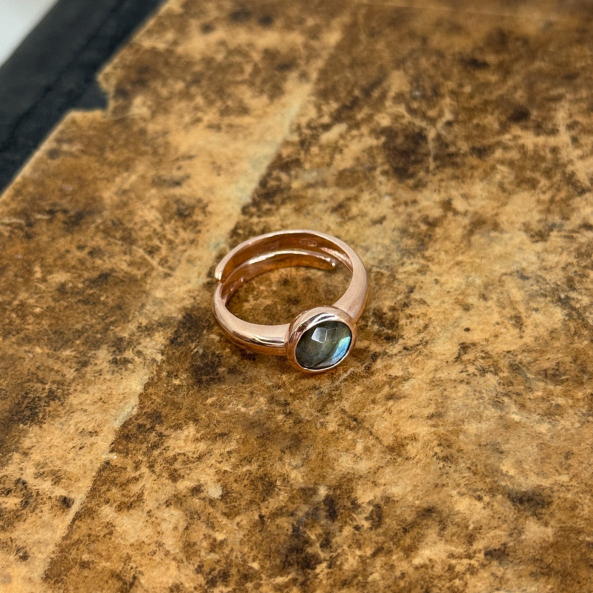 Anello regolabile con labradorite - Lumiere Bijoux