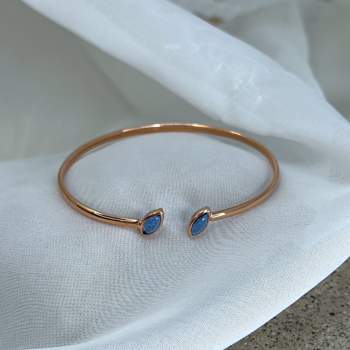Bracciale contrarié con foglie di pietra dura blu - Lumiere Bijoux