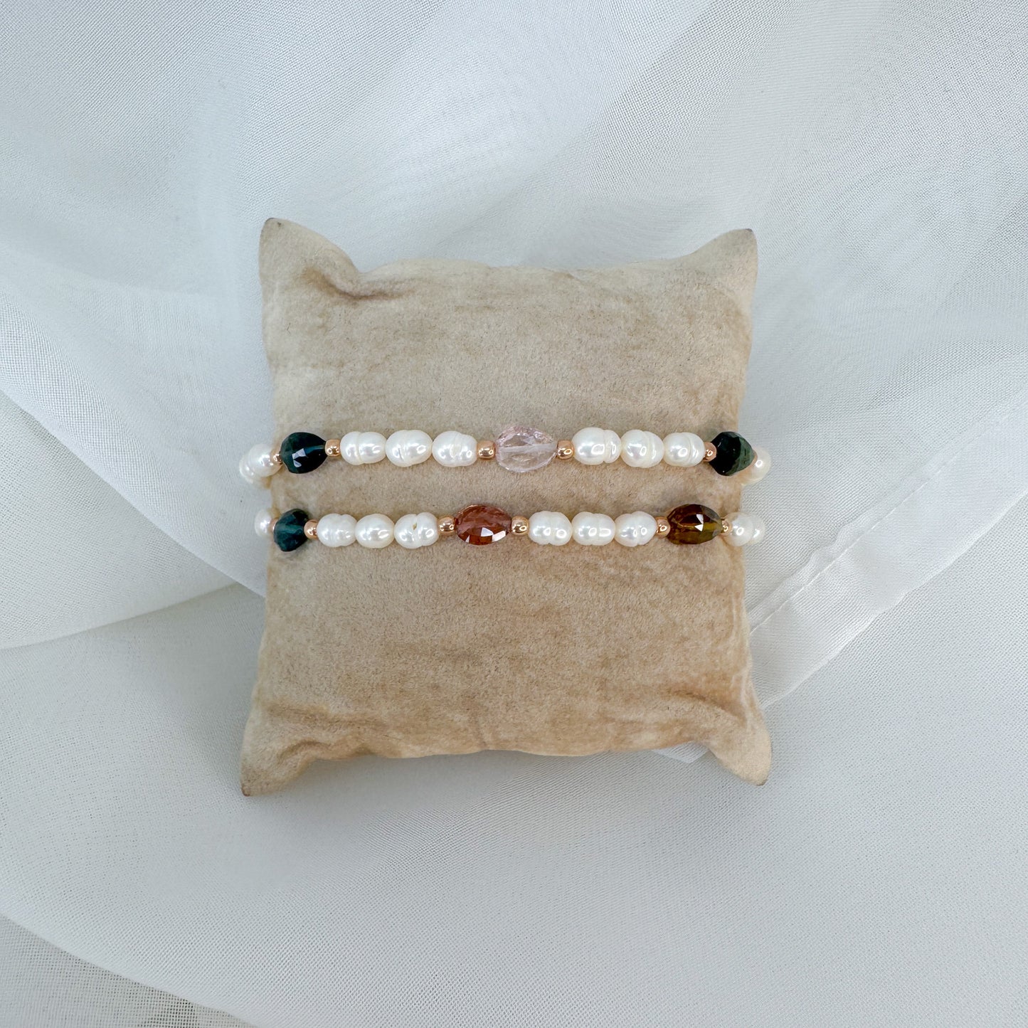 Bracciale perle risino alternate da pietre tormalina - Lumiere Bijoux