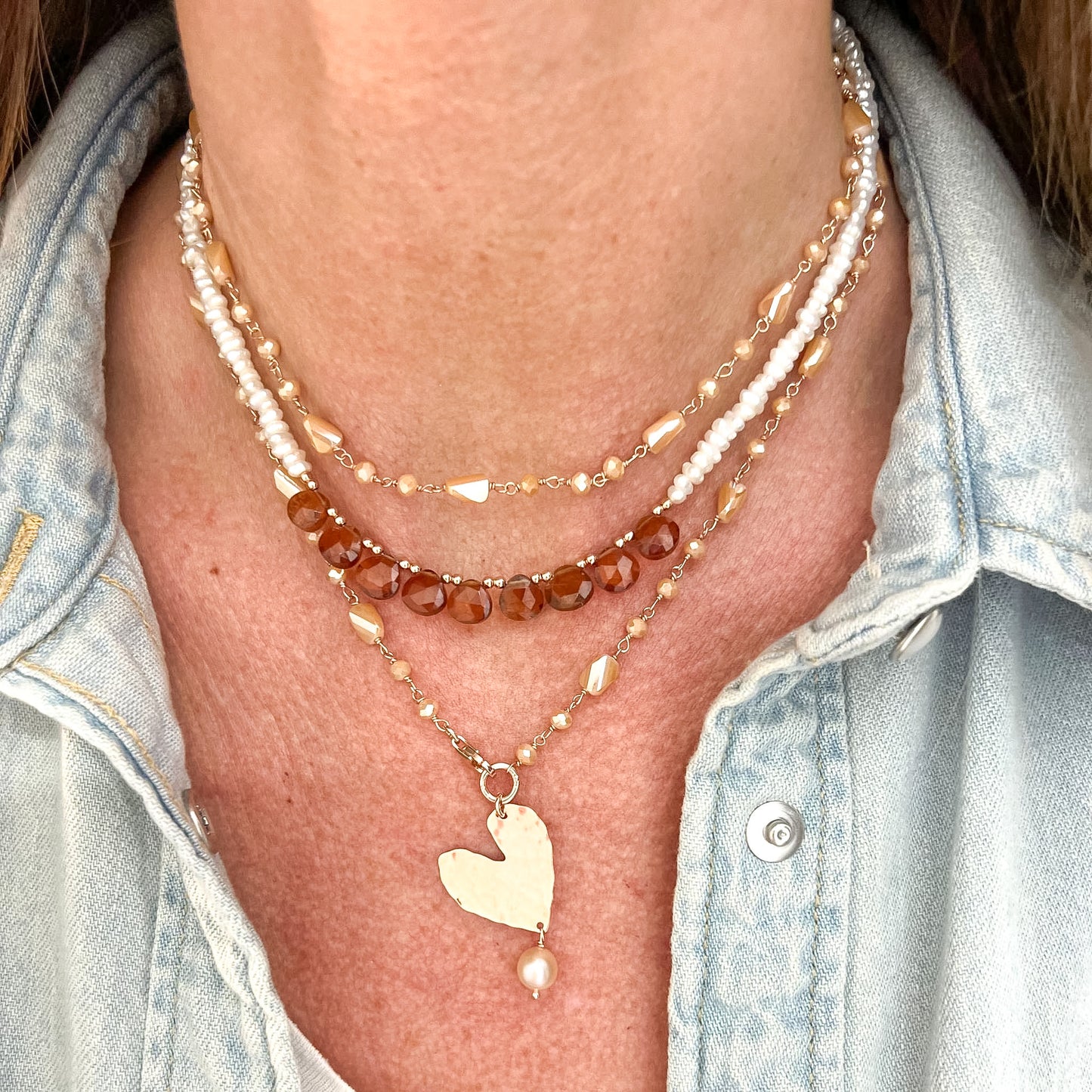 Collana lunga trasformabile cm 75 argento rosé cristalli multiforme soggetto battuto e perla naturale pendente - Lumiere Bijoux