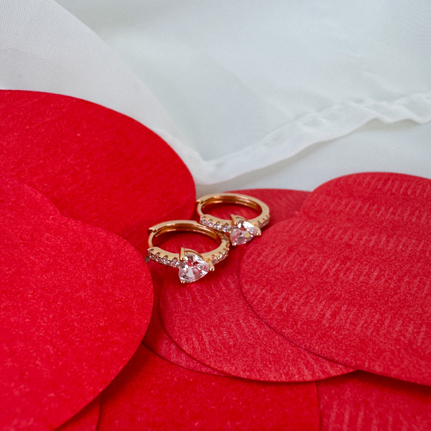 Coppia orecchini cerchietto zirconi con zircuore bianco - Lumiere Bijoux