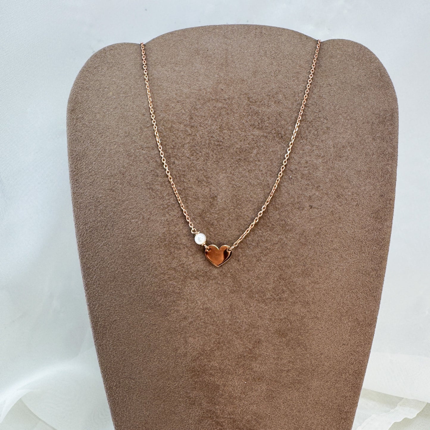 Collana catena rolò cm 35 con cuore in linea e micro perla - Lumiere Bijoux