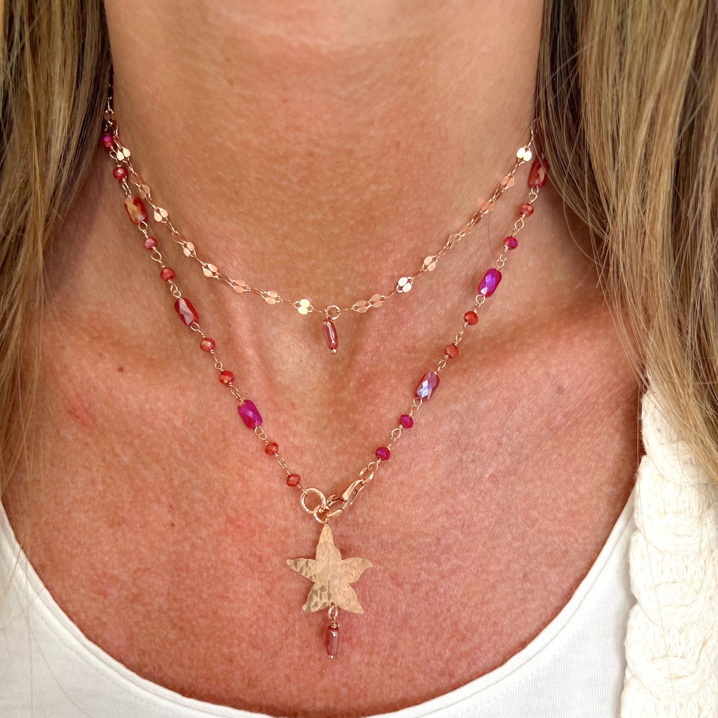 Collana lunga trasformabile 75 cm argento 925 rosè con cristalli rubino e stella marina battuta - Pezzo unico - Lumiere Bijoux
