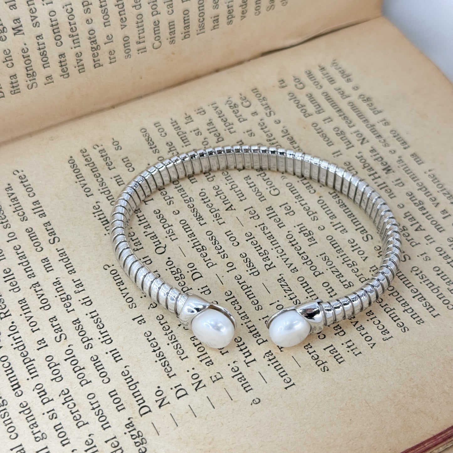 Bracciale contrarie serpentina con perle tonde finali - Lumiere Bijoux