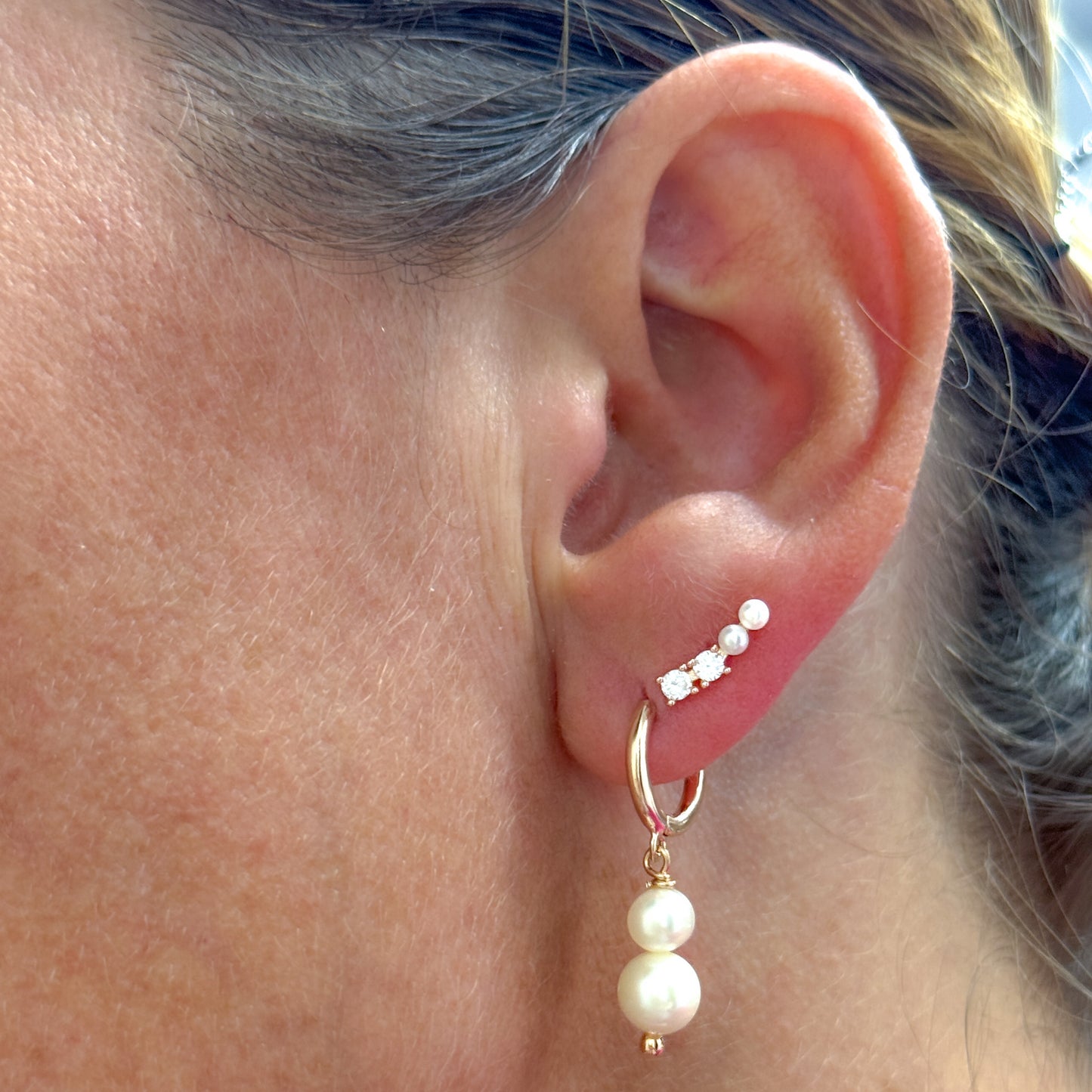 Coppia orecchini cerchietto con doppia perla bianca pendente argento rosé - Lumiere Bijoux