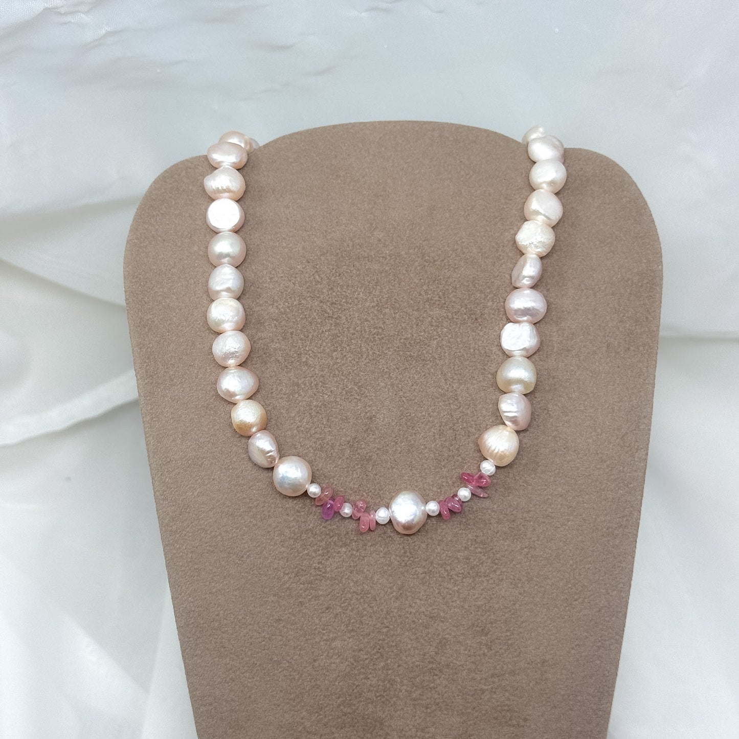 Collana perle tonde rosa e zaffiri rosa - PU102 - Lumiere Bijoux