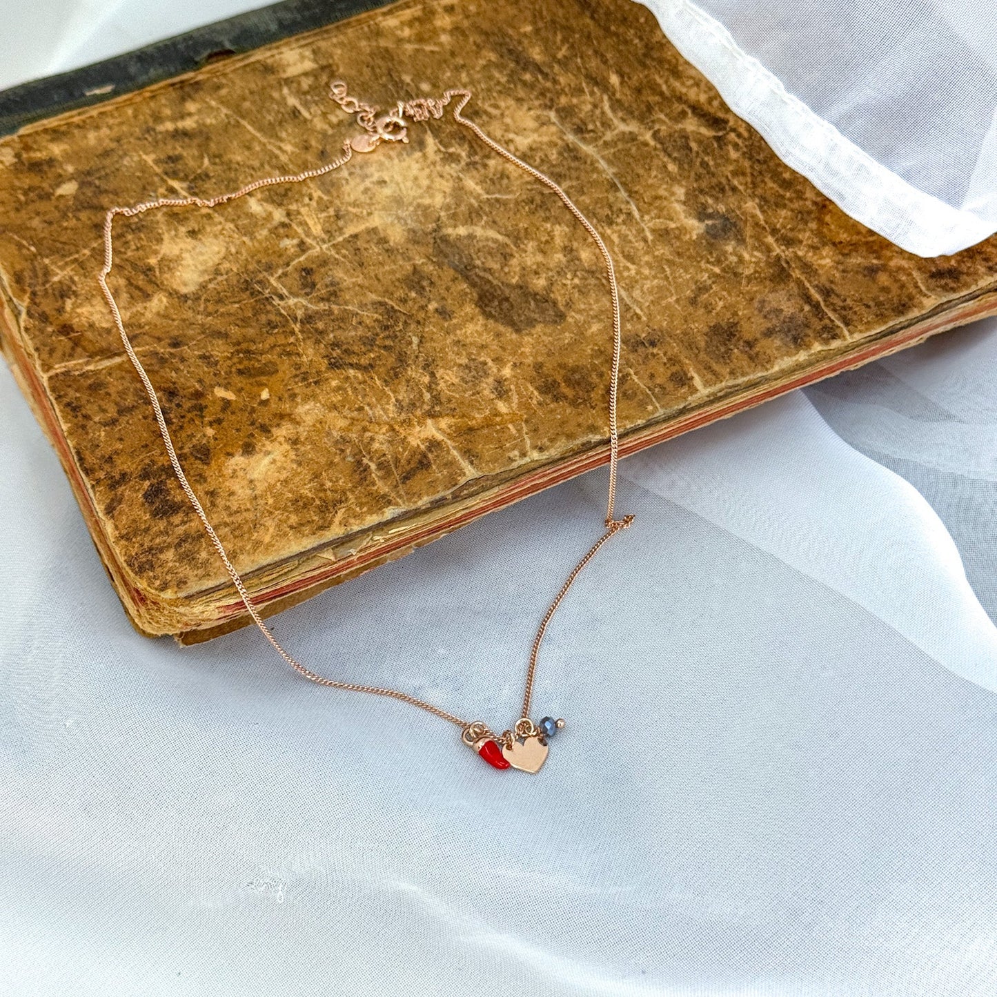 Collana portafortuna catena grumette cm 45 con cornetto + cristallo + simbolo emozionale - Lumiere Bijoux