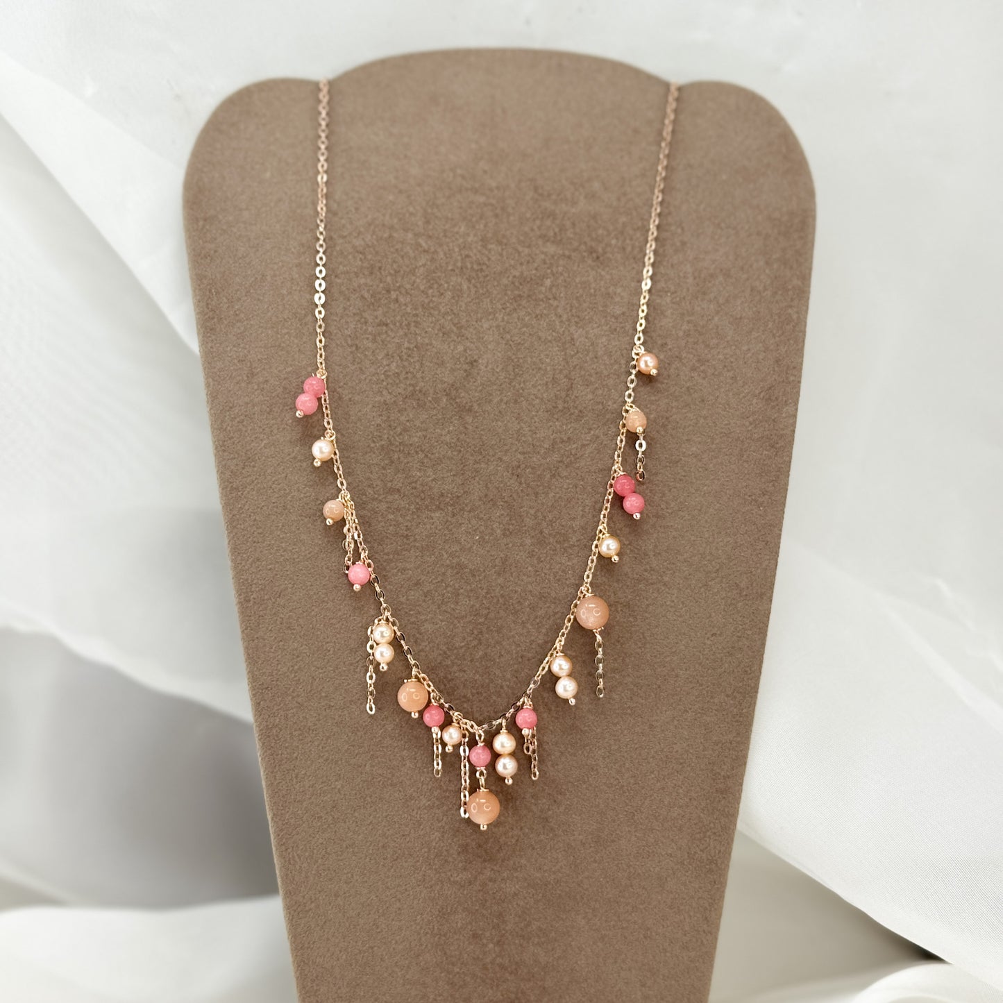 Collana cm 35 cascata di perle e pietre pendenti - Floreali - Lumiere Bijoux