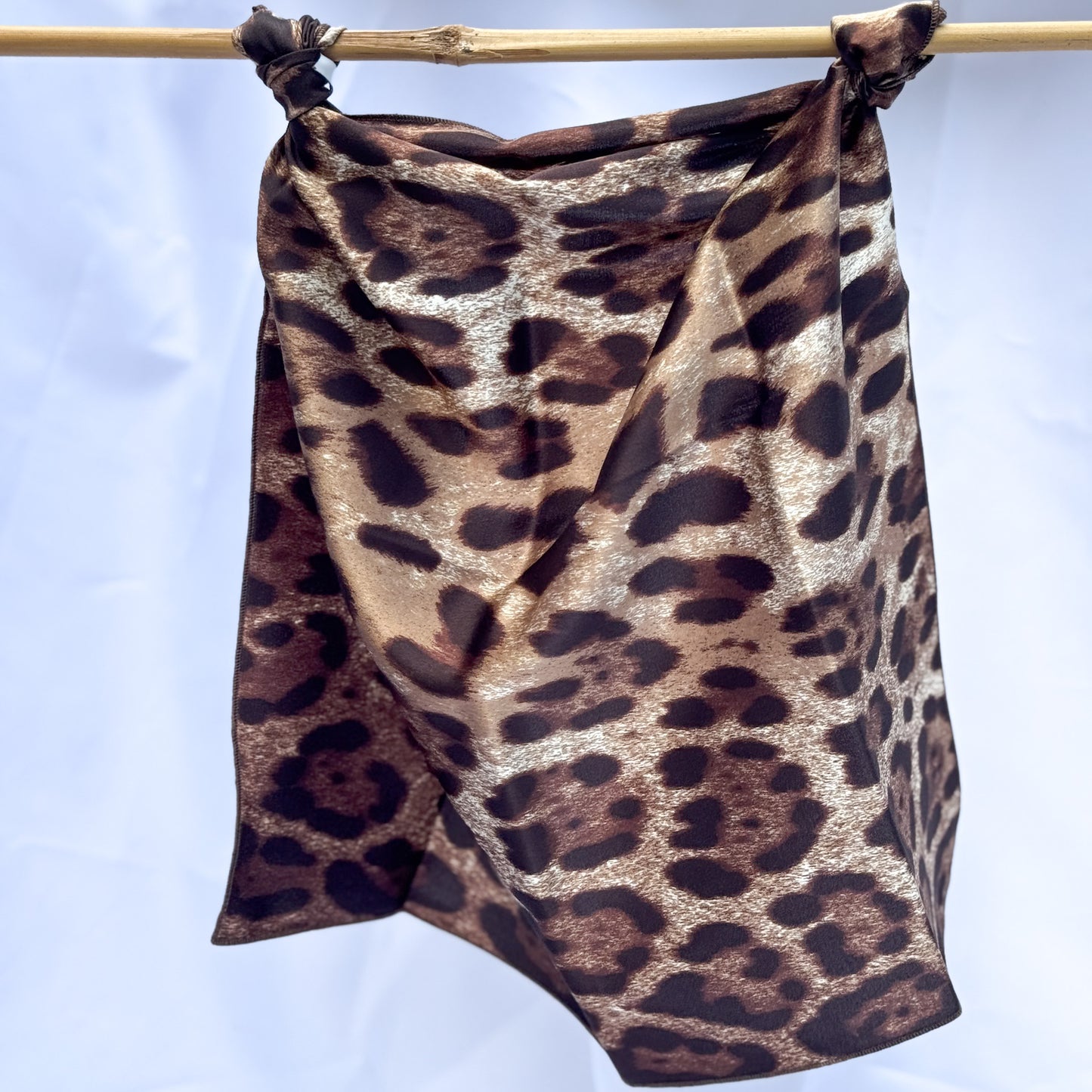 Foulard in 100% seta 45x45 cm - Lumiere Bijoux