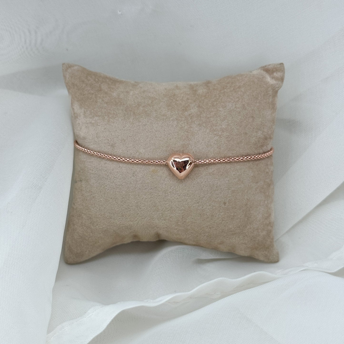 Bracciale catena coreana con cuore bombato centrale da 0.8 cm - Lumiere Bijoux