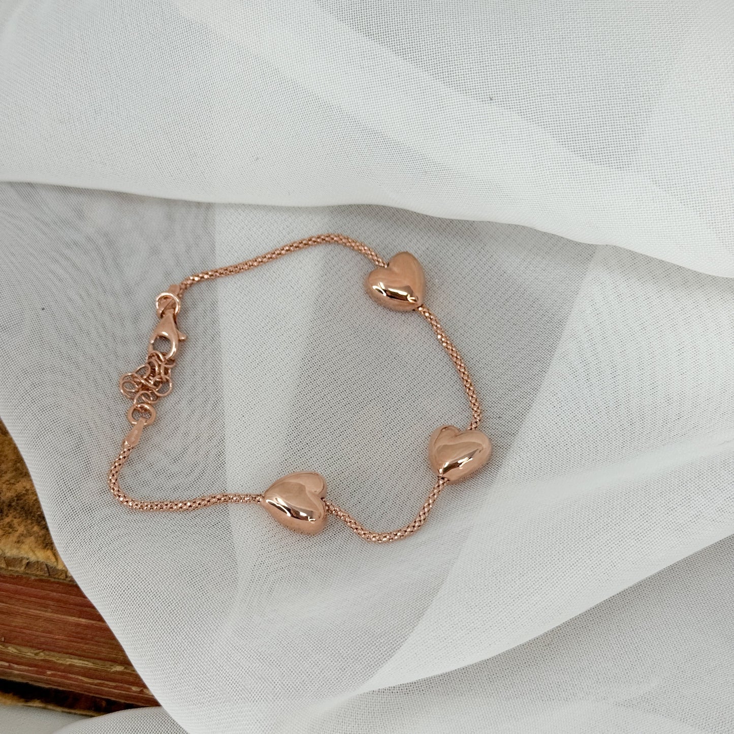 Bracciale catena coreana con tre cuori bombati argento 925 - Lumiere Bijoux