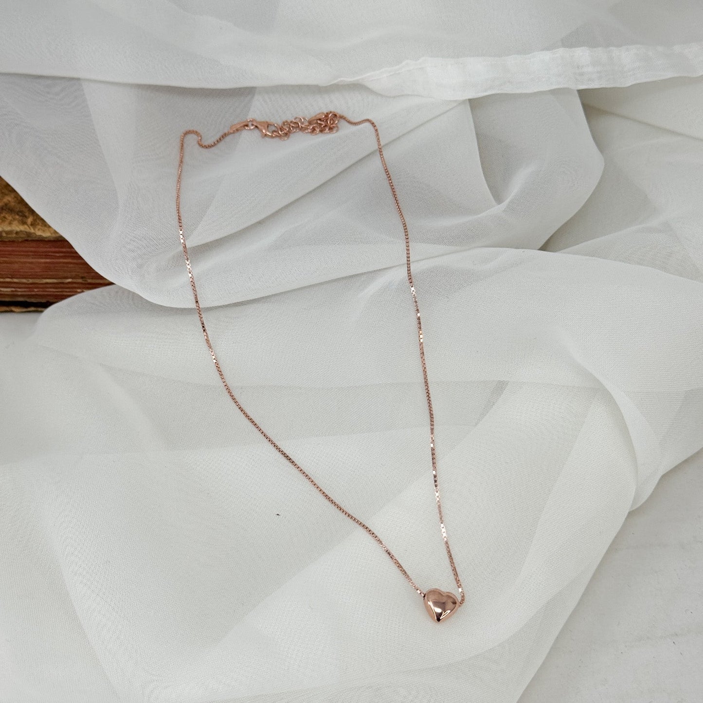 Collana catena veneziana cm 40 con cuore bombato centrale da 0.5 cm - Lumiere Bijoux