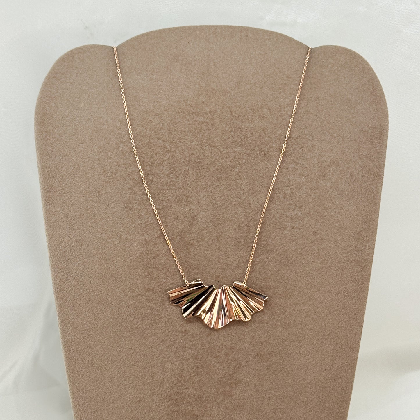 Collana catena rolò cm 40 con ventaglio mezzaluna in linea - Lumiere Bijoux