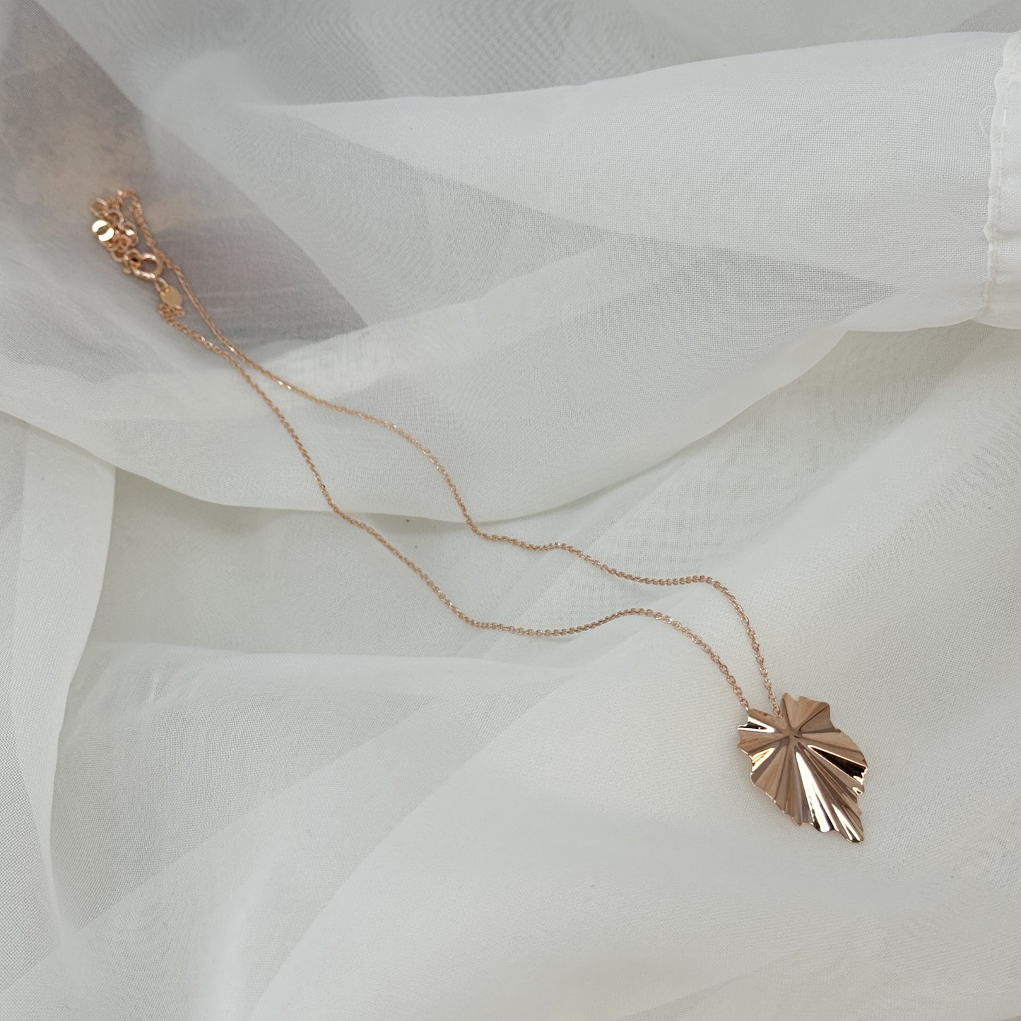Collana catena rolò cm 40 con cuore ventaglio - Lumiere Bijoux