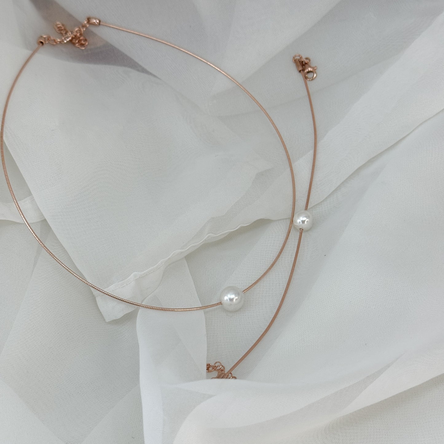 Collana semirigida catena fine con perla scorrevole - Lumiere Bijoux